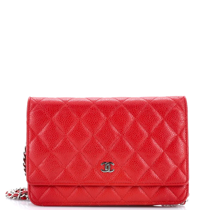 Wallet on Chain Quilted Caviar