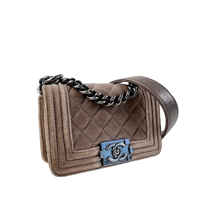 Chanel Mini Velvet Boy Flap Bag (42MkBL)