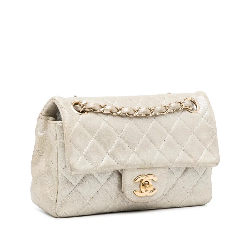 Chanel New Mini Classic Lambskin Single Flap (p4TcFg)